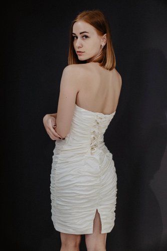 Pauline Виоли – Свадебное короткое платье