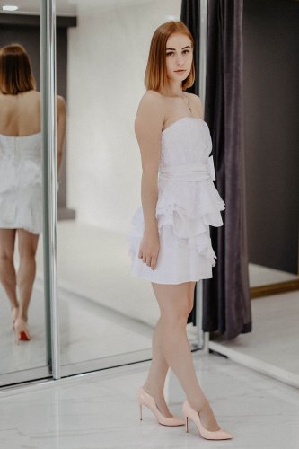 Pauline Декри – Свадебное короткое платье 